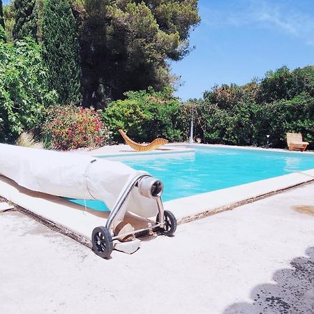 Studio Entressen: Piscine, Jeux et Pétanque Exterior photo